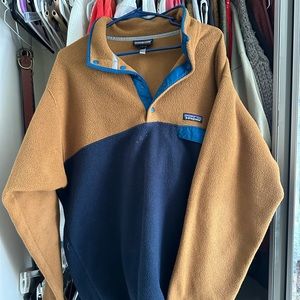 Patagonia Men’s Pullover- Large